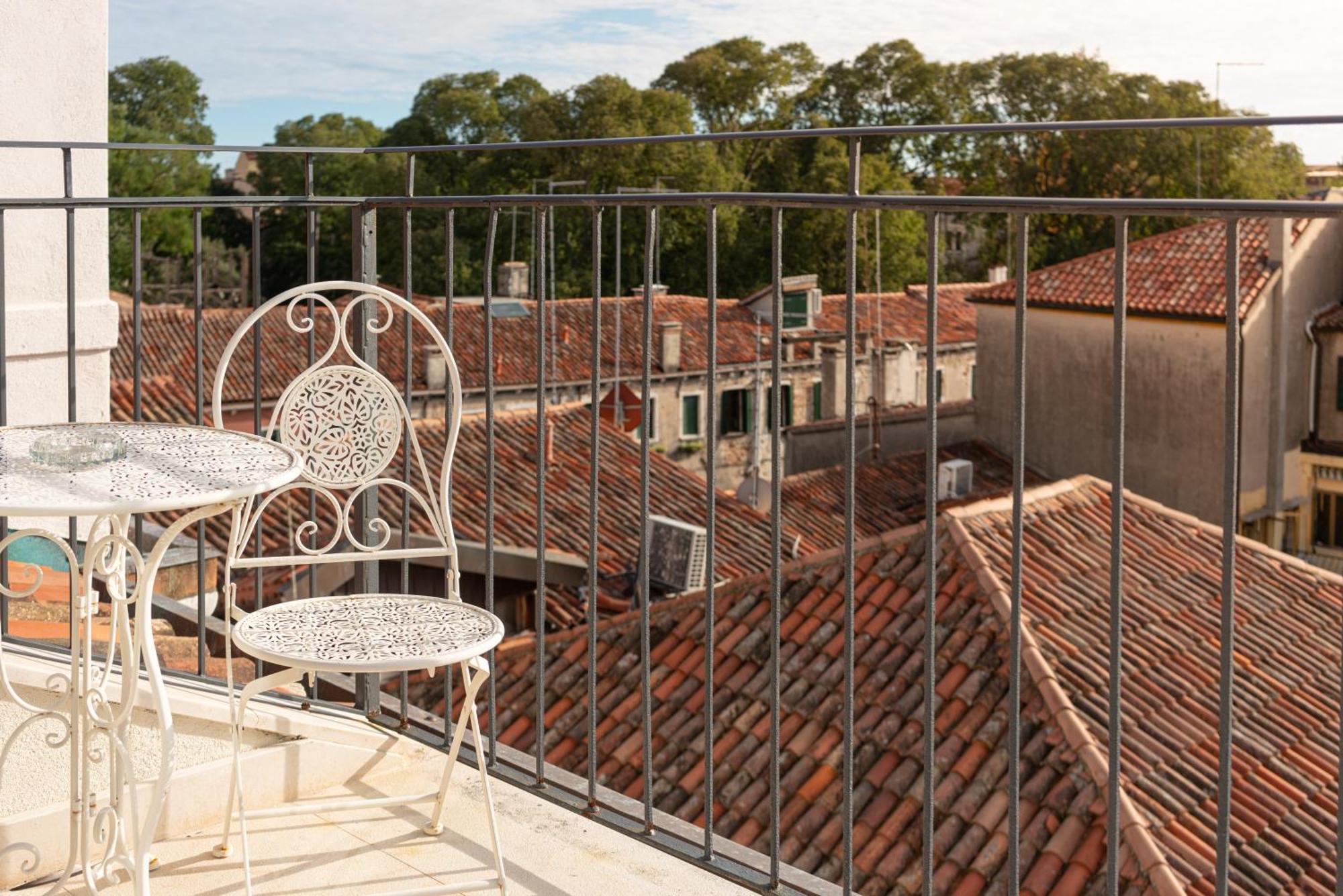 Ca' Bonfadini Historic Experience Hotel Venetië Buitenkant foto